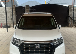 Honda Elysion 2013 года