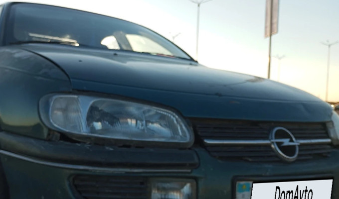 Opel Omega 1996 года