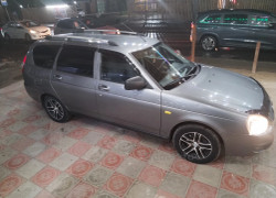 ВАЗ (Lada) Priora 2012 года