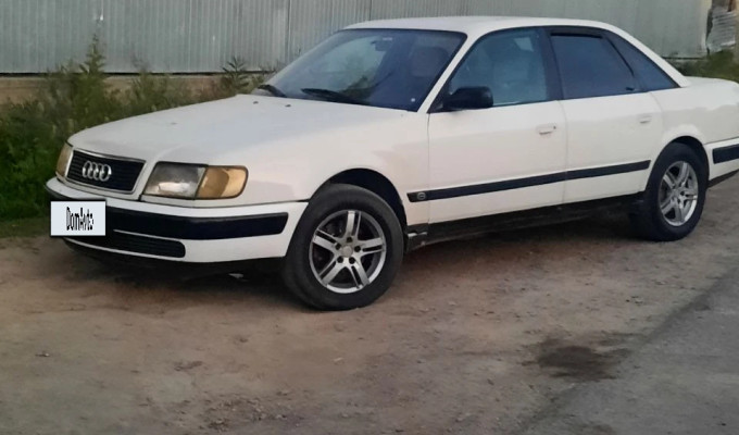 Audi 100 1991 года