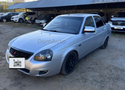 ВАЗ (Lada) Priora 2013 года