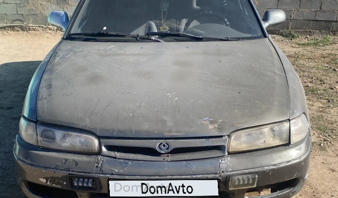 Mazda Cronos 1992 года