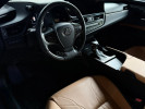 Lexus ES 2025 года
