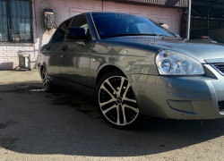 ВАЗ (Lada) Priora 2008 года