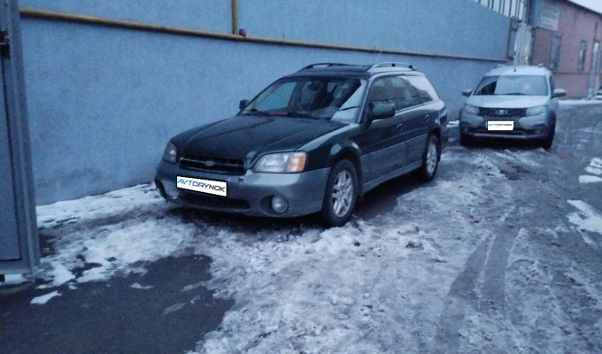 Subaru Outback 2001 года