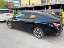 Hyundai Elantra 2021 года