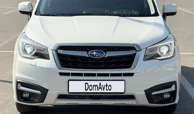 Subaru Forester 2018 года