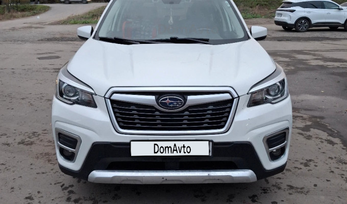 Subaru Forester 2019 года