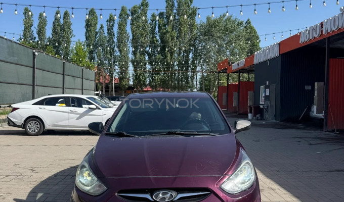 Hyundai Accent 2013 года