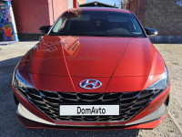 Hyundai Elantra 2022 года