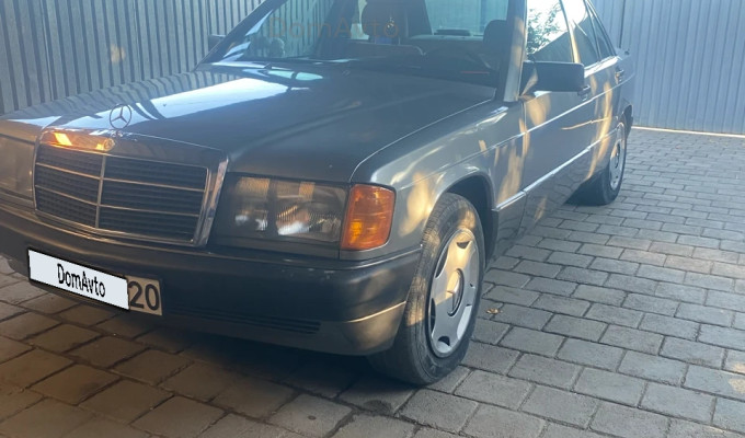 Mercedes-Benz 190 1991 года