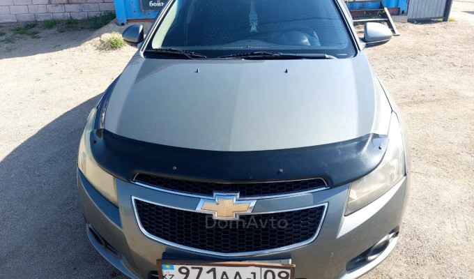Chevrolet Cruze 2012 года