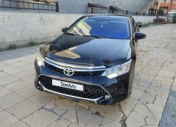 Toyota Camry 2016 года