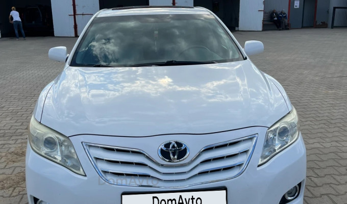 Toyota Camry 2009 года