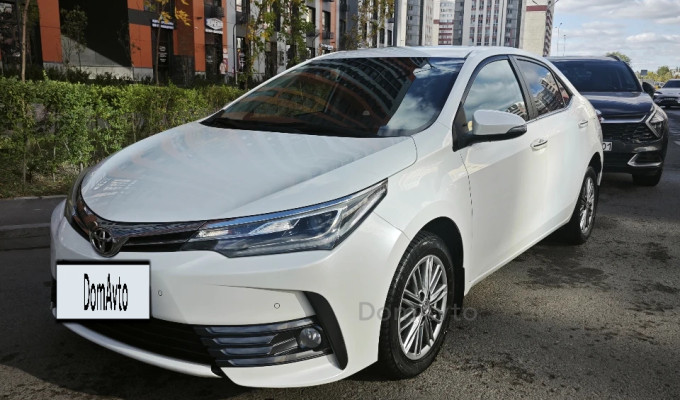 Toyota Corolla 2018 года