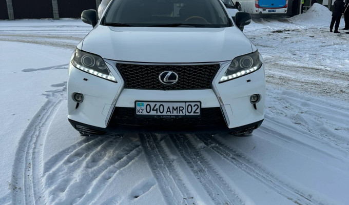 Lexus RX 2009 года