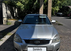 ВАЗ (Lada) Priora 2013 года