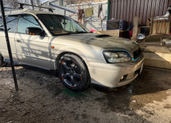 Subaru Legacy 1999 года