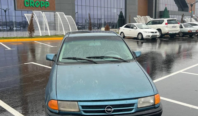 Opel Astra 1996 года