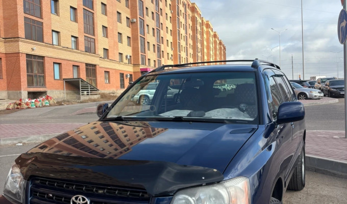 Toyota Highlander 2002 года