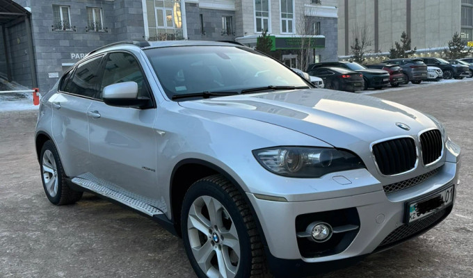 BMW X6 2009 года