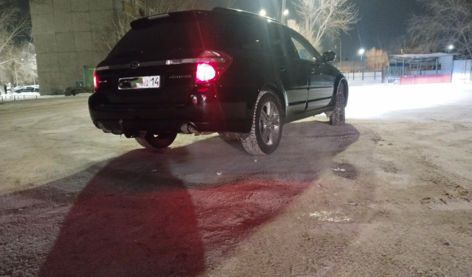 Subaru Outback 2008 года