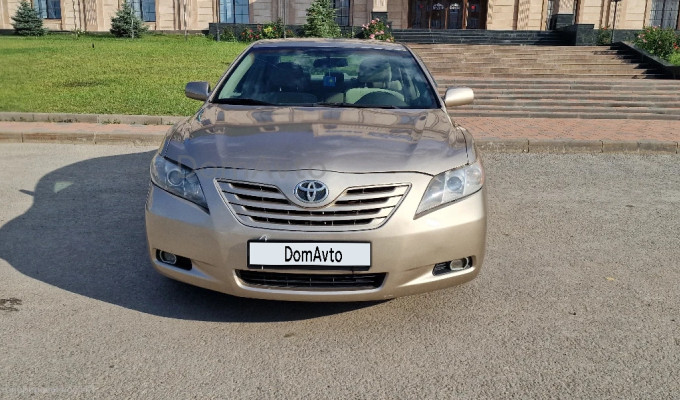 Toyota Camry 2007 года