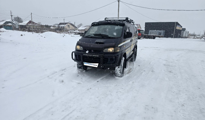 Mitsubishi Delica 1995 года
