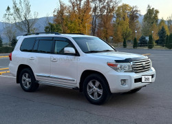 Toyota Land Cruiser 2012 года