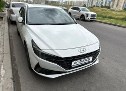 Hyundai Elantra 2020 года