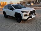 Toyota RAV4 2020 года