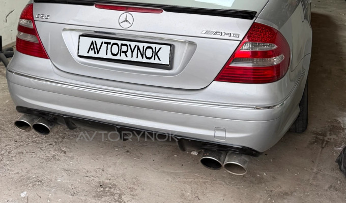 Mercedes-Benz E-Класс 2002 года