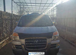 Hyundai Starex 2004 года