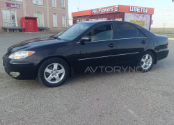 Toyota Camry 2003 года