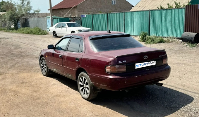 Toyota Camry 1995 года