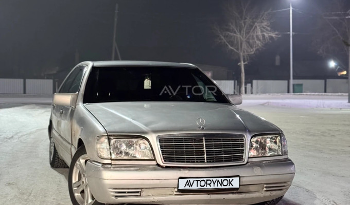 Mercedes-Benz S-Класс 1995 года