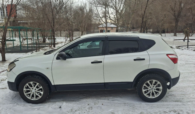 Nissan Qashqai 2013 года