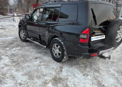 Mitsubishi Pajero 2001 года