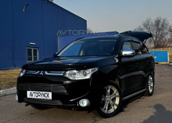 Mitsubishi Outlander 2012 года