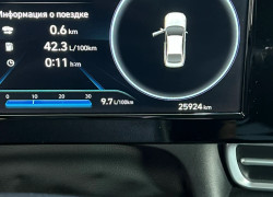 Hyundai Elantra 2023 года