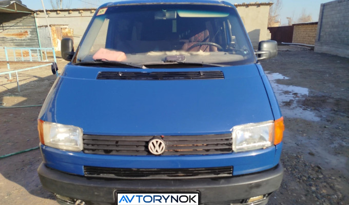 Volkswagen Transporter 1995 года