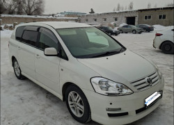 Toyota Ipsum 2004 года