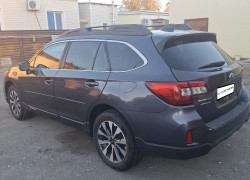Subaru Outback 2017 года