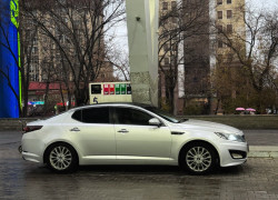 Kia Optima 2012 года