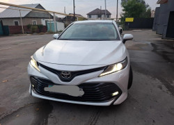 Toyota Camry 2018 года