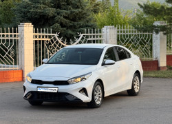 Kia Cerato 2023 года