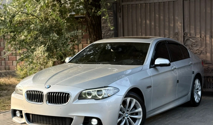 BMW 5 серия 2015 года