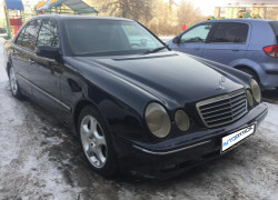 Mercedes-Benz E-Класс 2002 года
