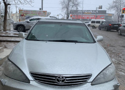 Toyota Camry 2001 года