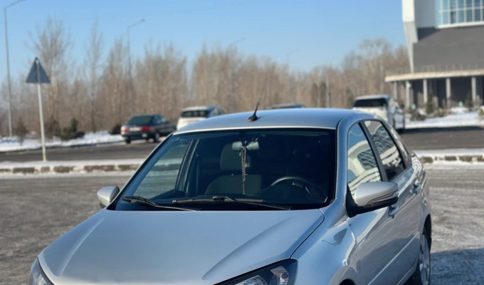 ВАЗ (Lada) Granta 2022 года